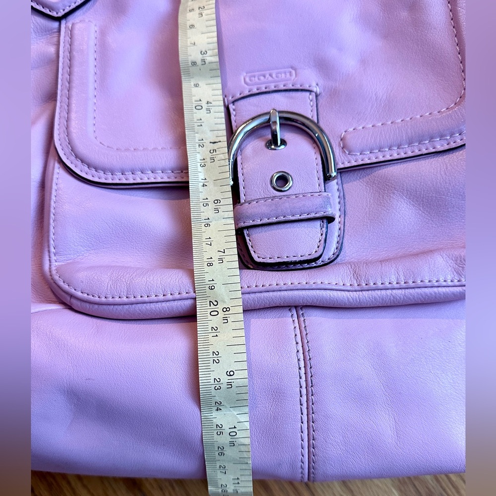Coach Campbell Belle Carryall Leather shoulder bag in Pink Tulle w/ Front Buckle - Picture 11 of 11